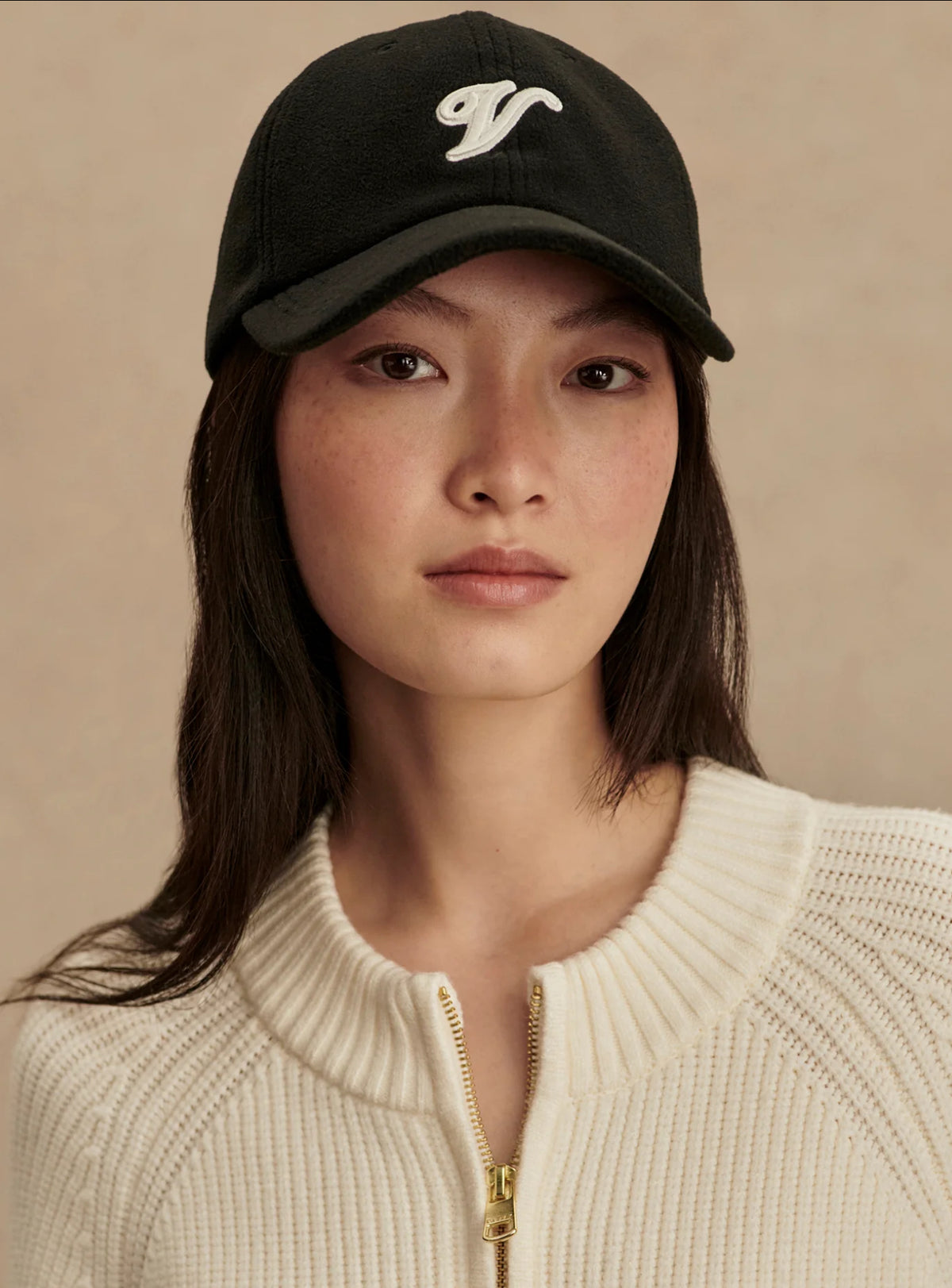 VARLEY Black Fleece V Cap