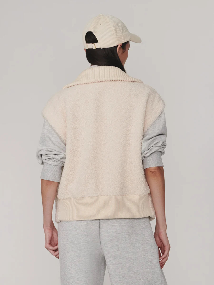 Dominic Sherpa Gilet