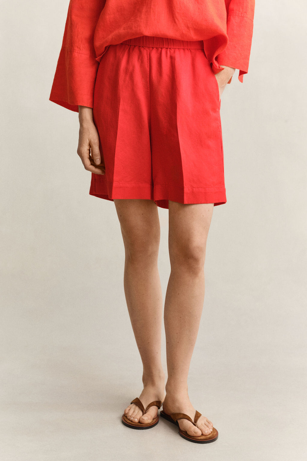 The Red Linen Blend Shorts