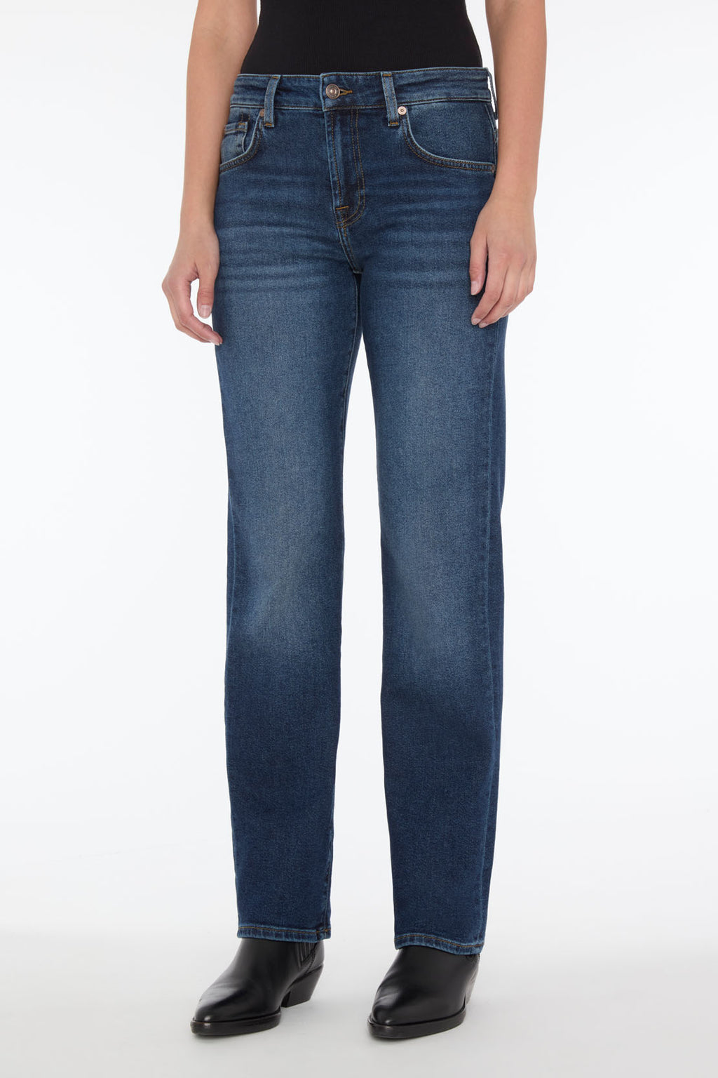The CALIE Straight Cisco Wash Jeans